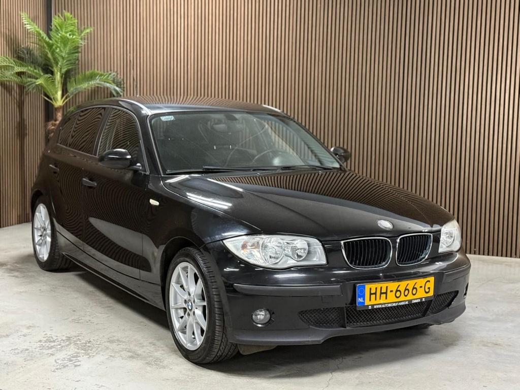 BMW 1-serie 116i Executive (bj 2005), Auto's, BMW, 1596 cc, Gebruikt, 4 cilinders, 635 kg