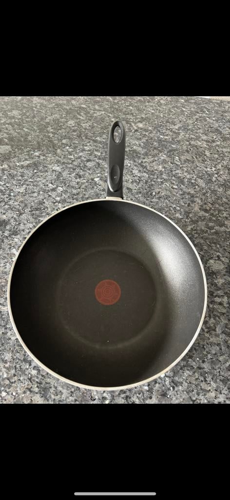 Tefal wok  pan, Huis en Inrichting, Keuken | Potten en Pannen, Ophalen of Verzenden, Zo goed als nieuw, Rvs, Wok