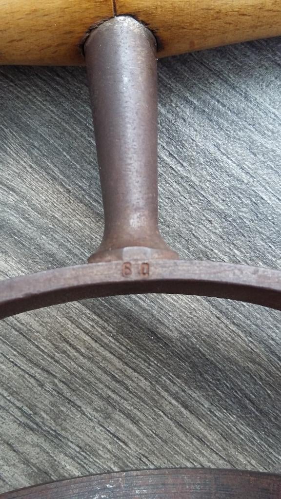 Om 1900 Hostie Snijder Druk Mes Holmes Snijmes Drukmes, Antiek en Kunst, Ophalen of Verzenden