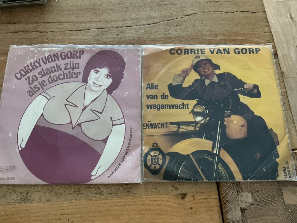 Corry van Gorp - 2 singles € 1,50 per stuk, Cd's en Dvd's, Gebruikt, 7 inch, Single, Ophalen of Verzenden