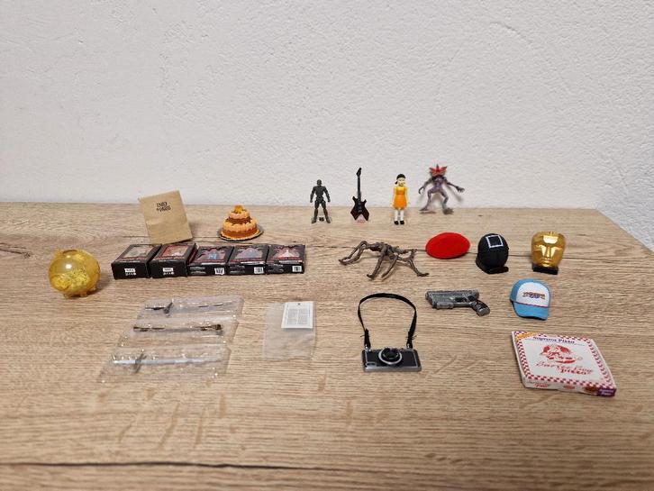 Mini Brands Netflix Divers, Verzamelen, Poppetjes en Figuurtjes, Zo goed als nieuw, Ophalen of Verzenden