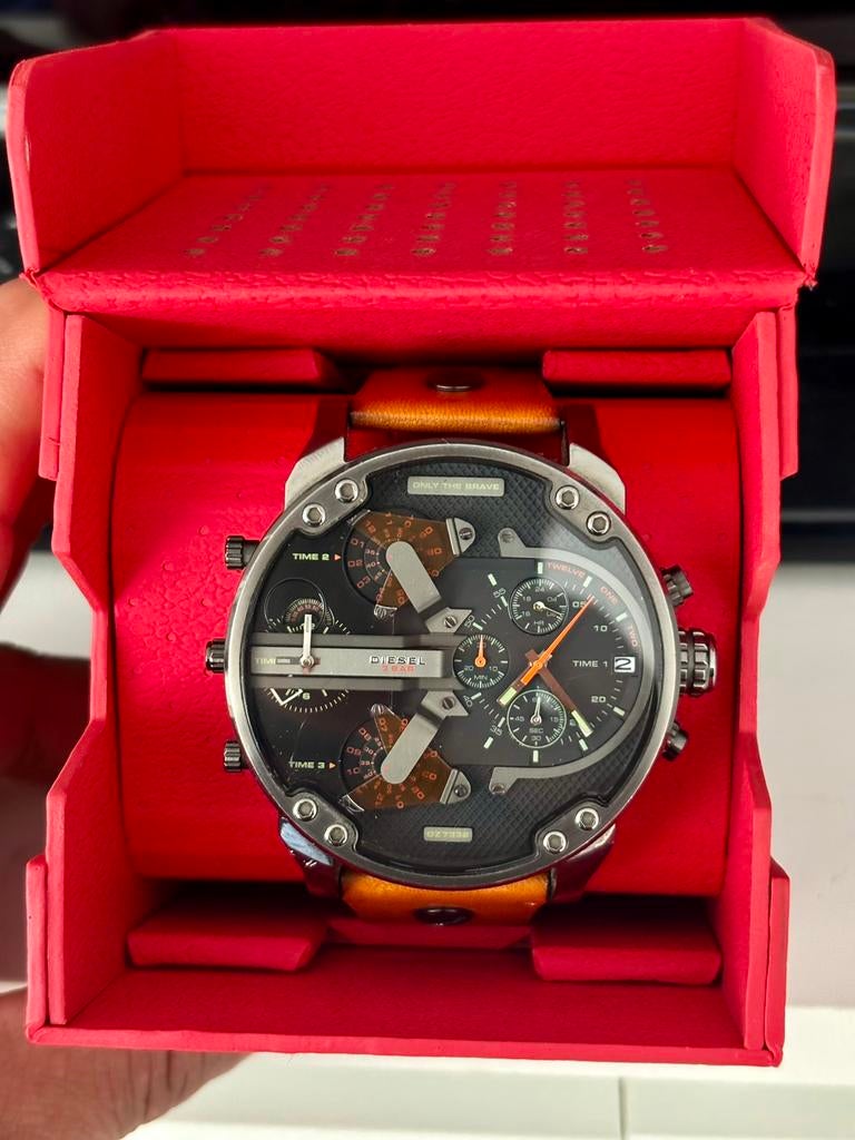 Diesel DZ7332 Mr. Daddy 2.0 57mm herenhorloge bruin, Overige merken, Polshorloge, Ophalen of Verzenden, Leer