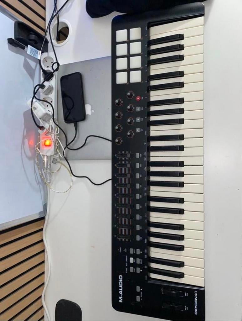 M-Audio Oxygen 49 MIDI keyboard, Gebruikt, Midi-aansluiting, Ophalen of Verzenden, 49 toetsen
