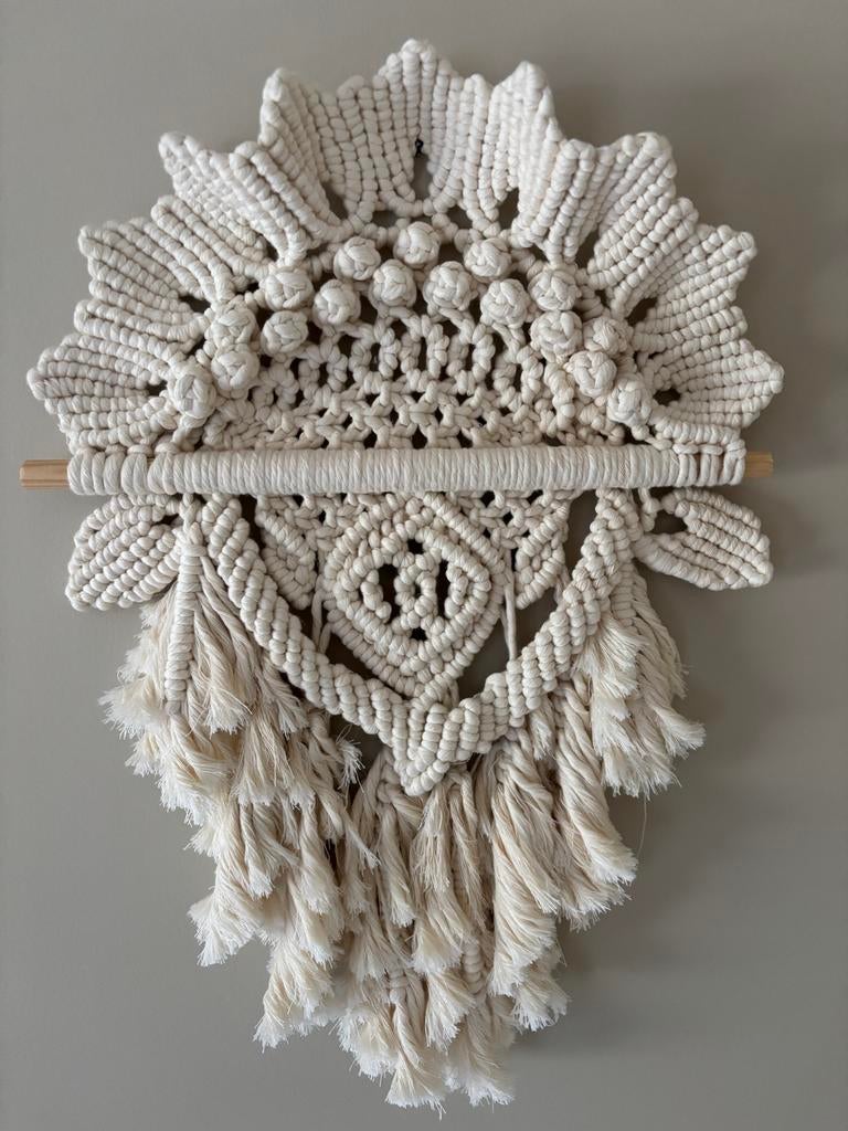 Macrame wandkleed bladeren/veren - Beige boho decoratie, Huis en Inrichting, Beige, Boho, Ophalen of Verzenden, Zo goed als nieuw