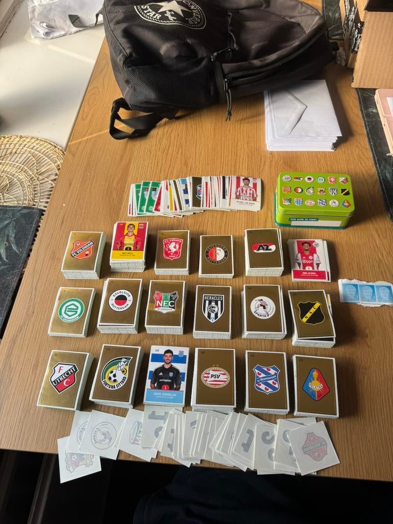 Plus voetbal kaartjes, Verzamelen, Sportartikelen en Voetbal, Ophalen of Verzenden, Zo goed als nieuw, Buitenlandse clubs, Poster, Plaatje of Sticker