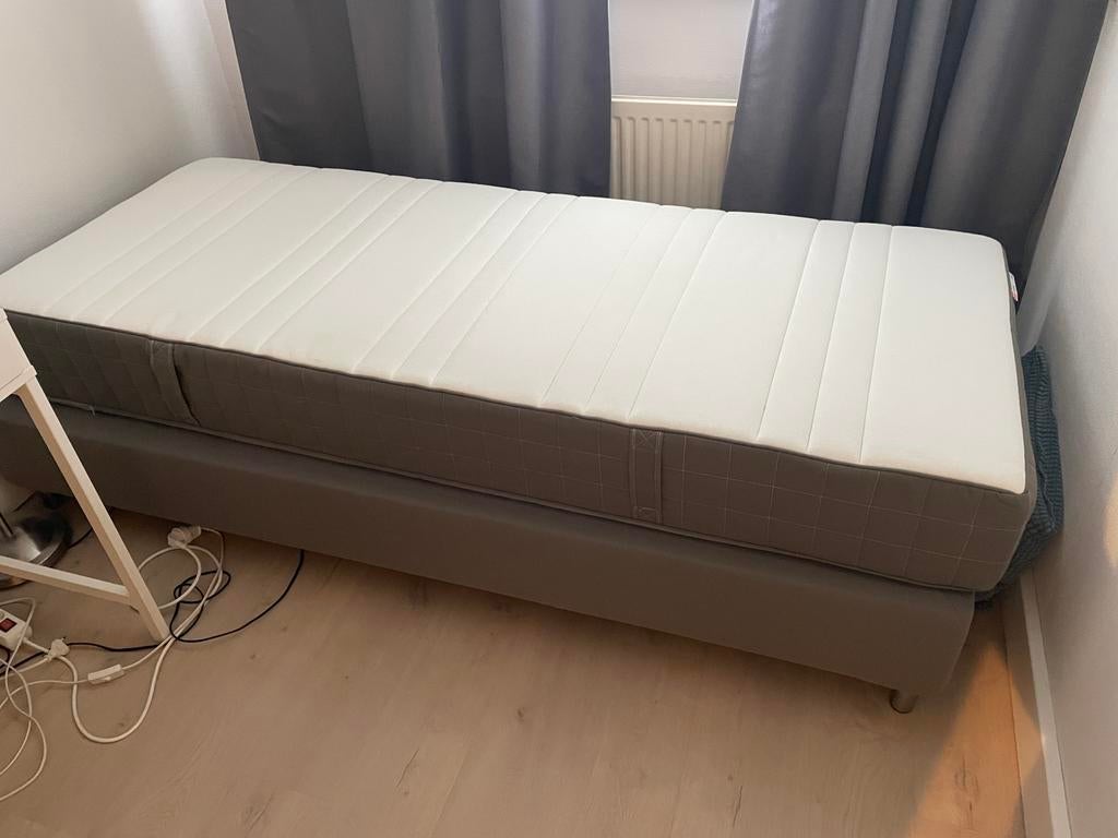Ikea matras Hövag, Huis en Inrichting, Slaapkamer | Matrassen en Bedbodems, Ophalen, Gebruikt, Eenpersoons, 80 cm