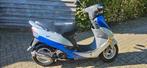 Peugeot V-Clic Scooter - Nieuwe achterband, lichte schade, Fietsen en Brommers, Scooters | Peugeot, Ophalen, Gebruikt, Benzine