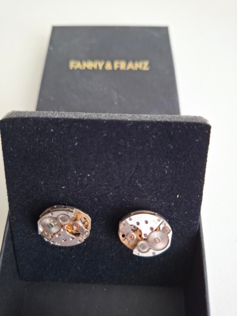 Luxe Manchetknopen van Gerecyclede Horloge Onderdelen, Sieraden, Tassen en Uiterlijk, Manchetknopen, Ophalen of Verzenden