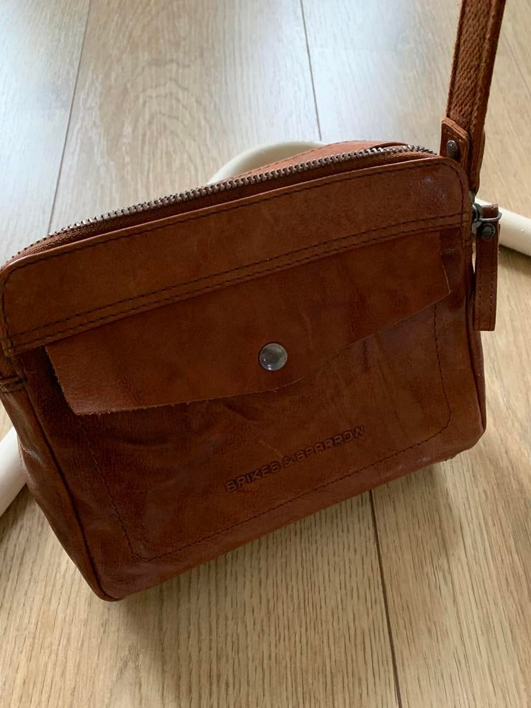 Spikes&sparrow schoudertas, Ophalen of Verzenden, Zo goed als nieuw, Bruin, Leer