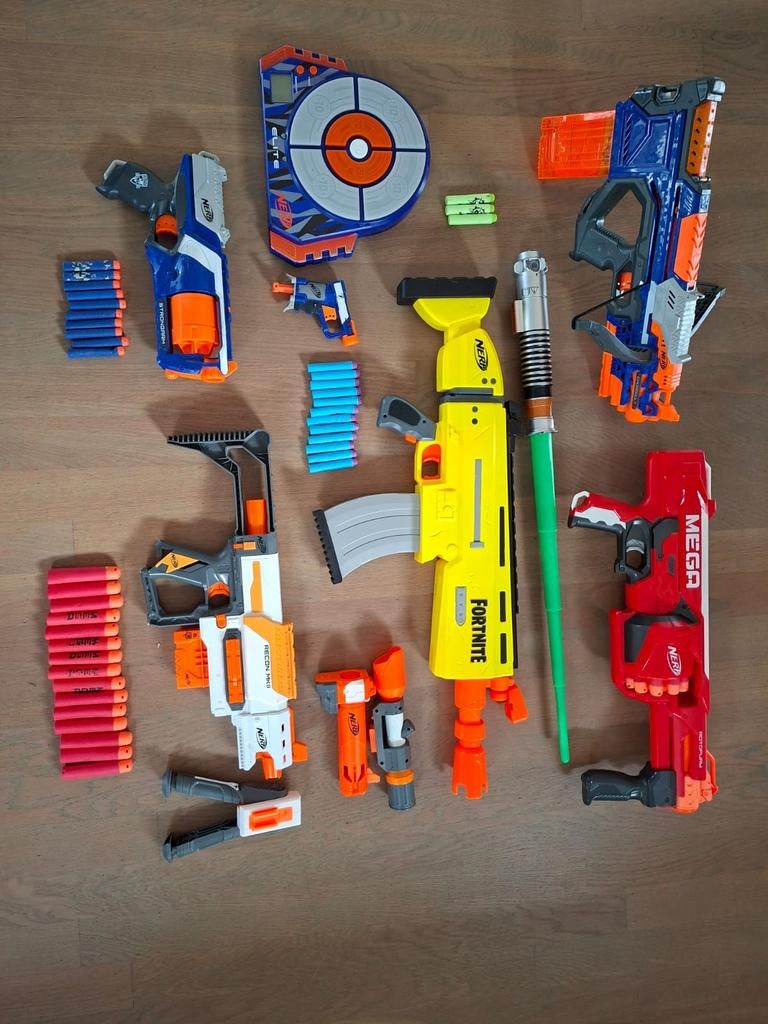 Nerf Geweren, Kruisboog, Schietschijf en meer!, Ophalen