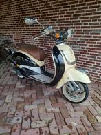 AGM retro scooter weinig km, Ophalen of Verzenden, Gebruikt, Benzine, Overige merken