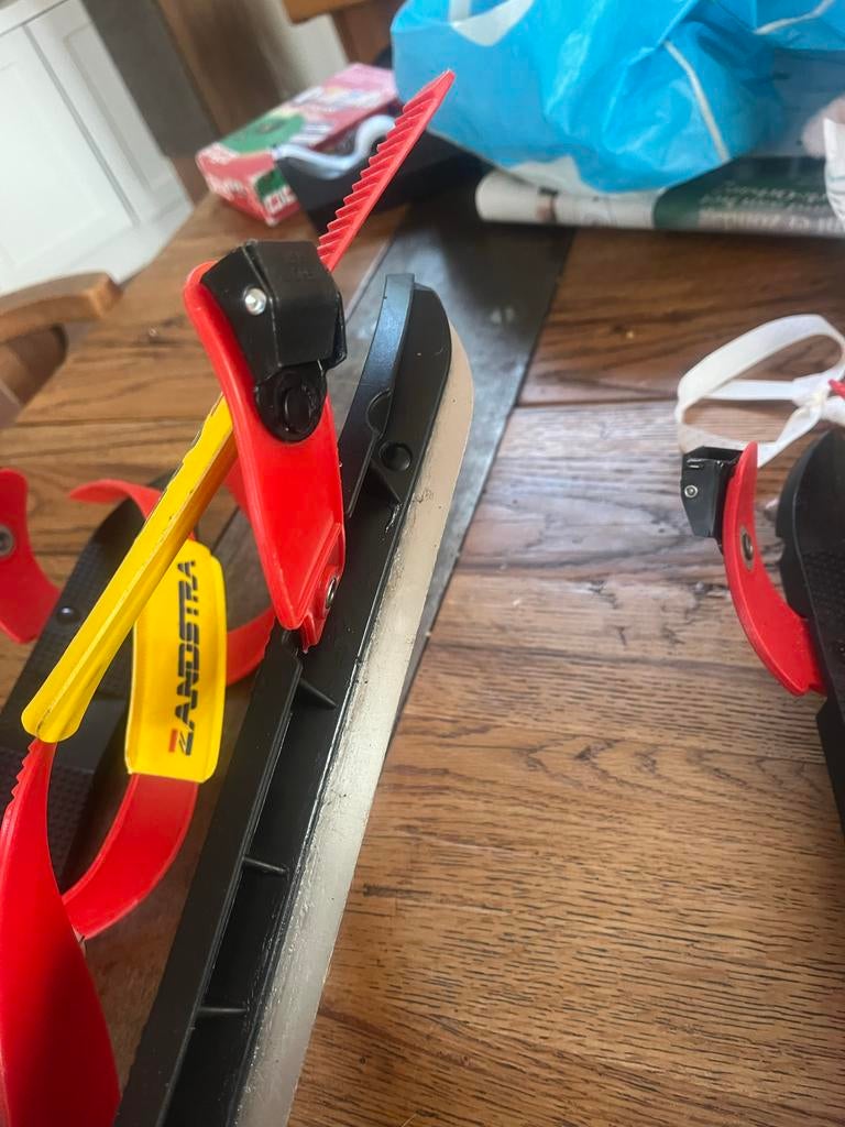 Zandstra kinderschaatsen verstelbaar, maat medium, Sport en Fitness, Schaatsen, Ophalen of Verzenden, Gebruikt, Overige typen