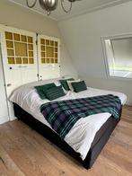 Swiss sense boxspring elektrisch verstlelbaar 210 x 160, Ophalen of Verzenden, Zo goed als nieuw, Tweepersoons