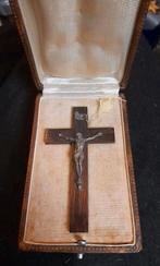 Kruis Christus doosje antiek, Antiek en Kunst, Antiek | Religie, Ophalen of Verzenden