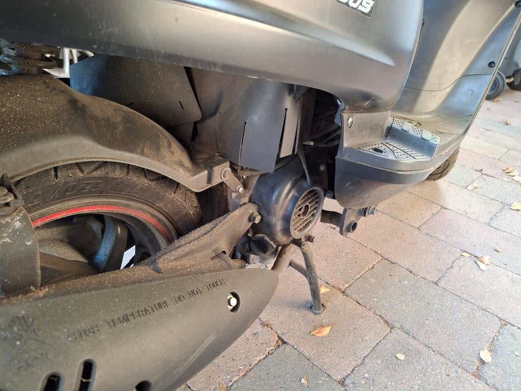 Fiddle scooter blauw kenteken, Fietsen en Brommers, Ophalen, Zo goed als nieuw, Overige typen