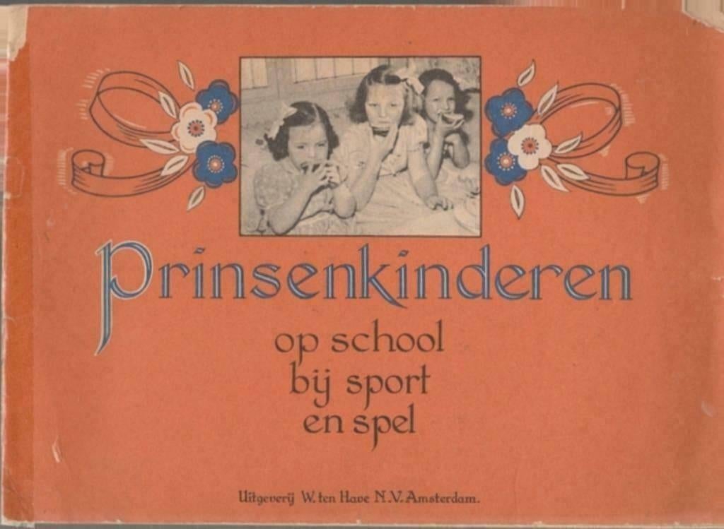 Prinsenkinderen op school, bij sport en spel, uit 1947, Verzamelen, Koninklijk Huis en Royalty, Ophalen of Verzenden, Zo goed als nieuw