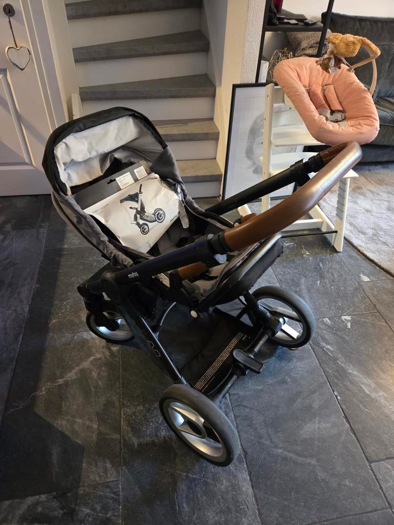 Mutsy Evo complete set, Ophalen, Gebruikt, Regenhoes