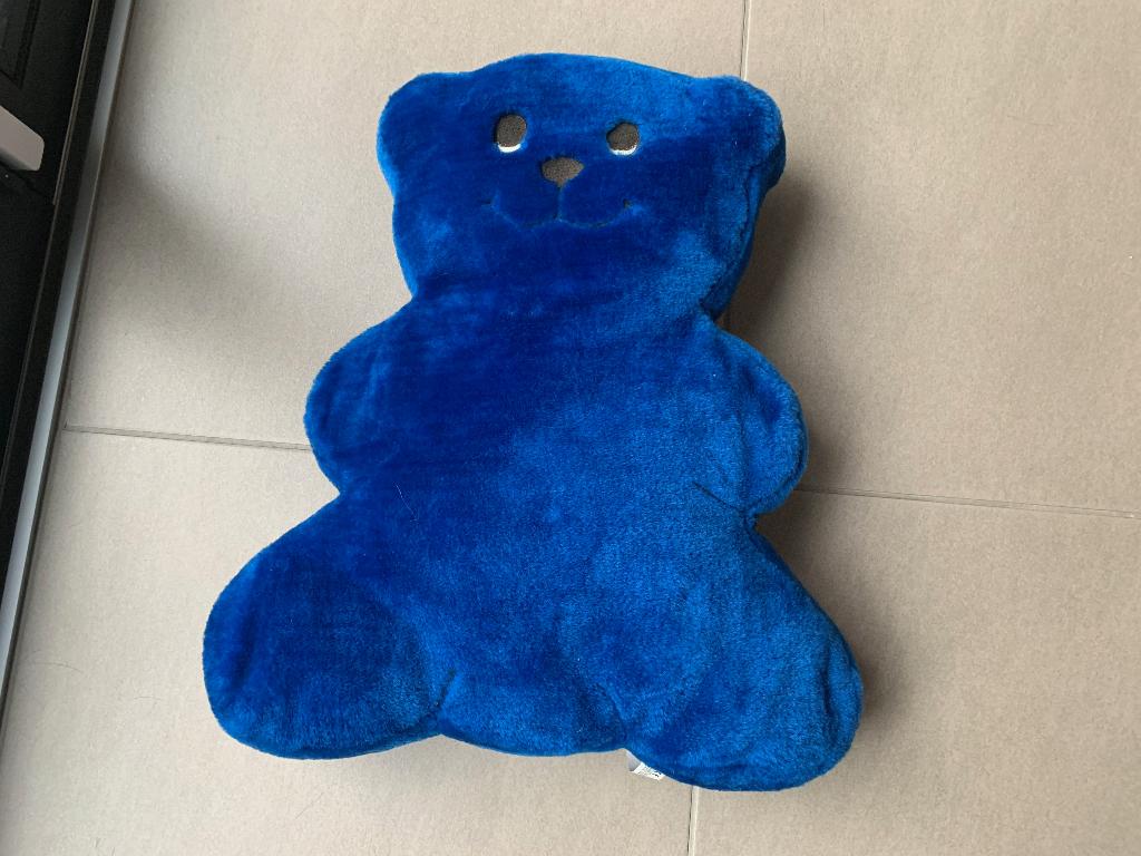 Gummy-snoep-knuffel. Kussen., Huis en Inrichting, Ophalen of Verzenden, Nieuw, Blauw, Rechthoekig