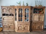 Gratis eikenhouten kast met vitrine en opbergruimte, Ophalen, Gebruikt