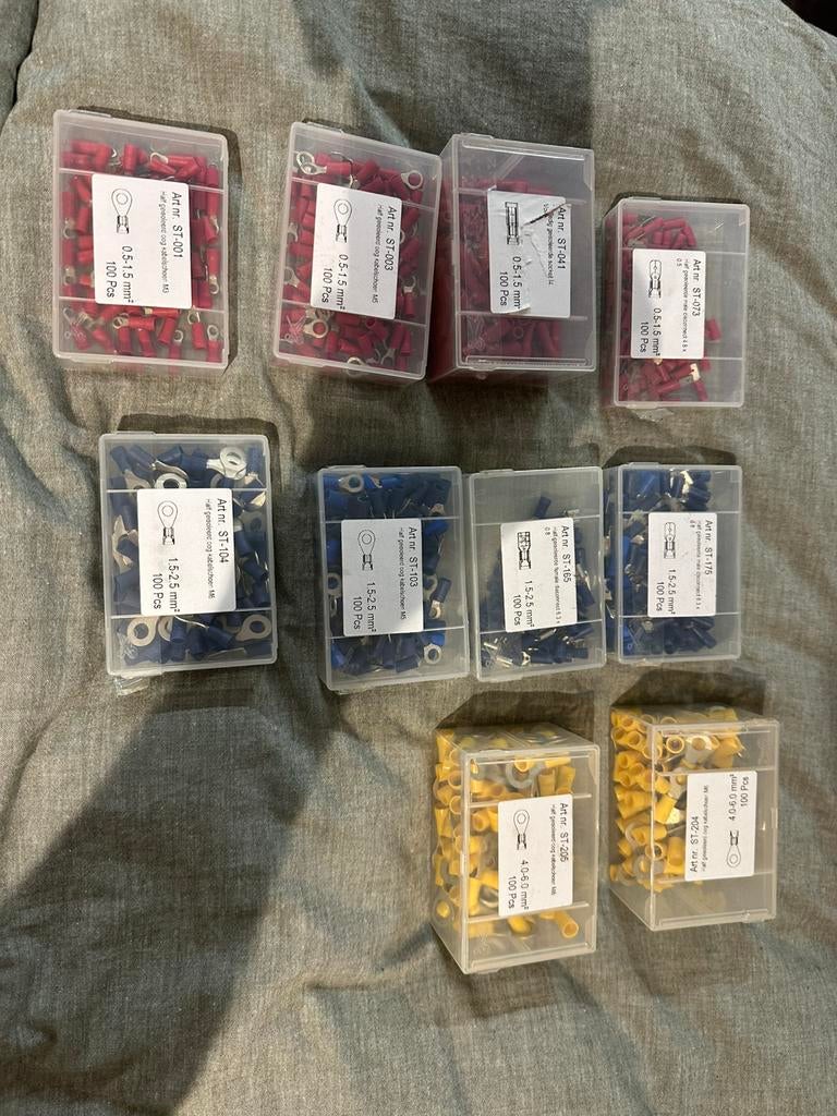 Diverse kabelschoentjes, Ophalen of Verzenden, Zo goed als nieuw, Stekker