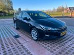 Opel Astra 1.4 Turbo 110KW/150PK Sports Tourer 2016 Zwart, Auto's, Voorwielaandrijving, Stof, Zwart, 4 cilinders
