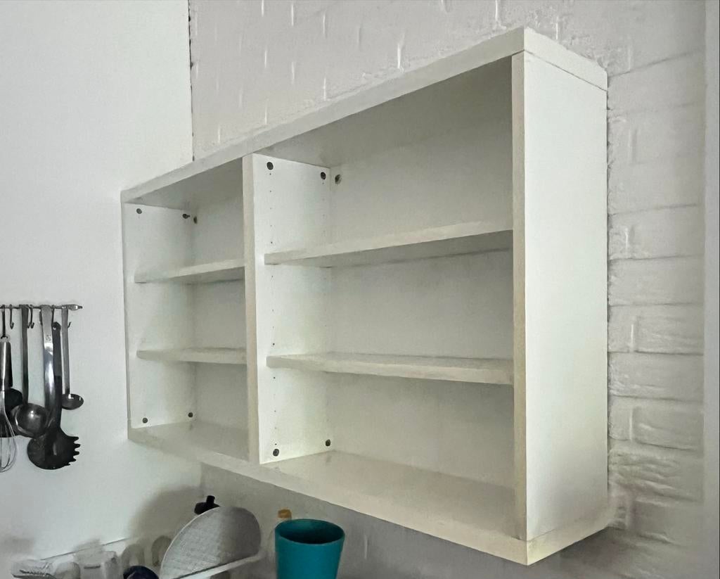 GRATIS Witte hangkast / bovenkast voor glazen of servies, Ophalen, Gebruikt