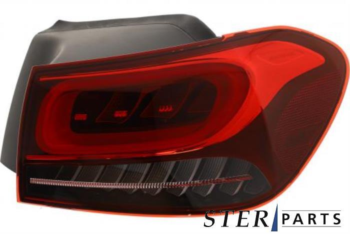 Achterlicht rechts van een Mercedes GLA, Gebruikt, -, Ophalen of Verzenden, -