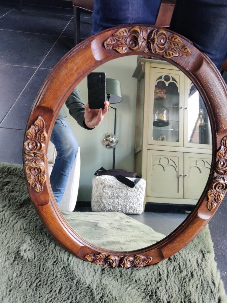 Ovale spiegel met de hand gesneden houten lijst, Ophalen
