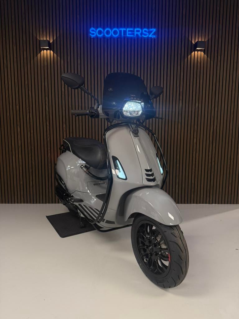 Vespa sprint 2019|Nardo Grey|80CC|Led|Malossi|E4|Garantie, Fietsen en Brommers, Scooters | Vespa, Ophalen, Overige modellen, Zo goed als nieuw