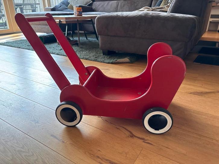 Rood houten loopwagentje - Gebruikt maar rijdt nog prima, Kinderen en Baby's, Speelgoed | Babyspeelgoed, Gebruikt, Overige typen