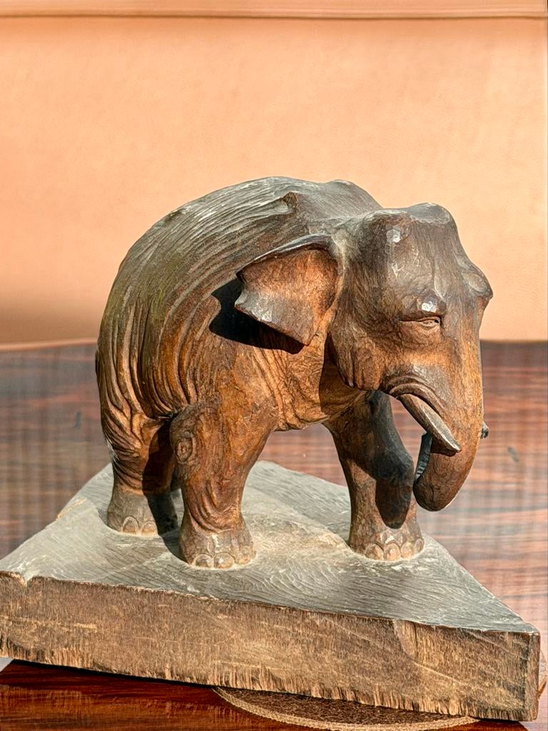 Prachtig Japans houten olifantenbeeld met inscriptie, Antiek en Kunst, Kunst | Beelden en Houtsnijwerken, Ophalen of Verzenden