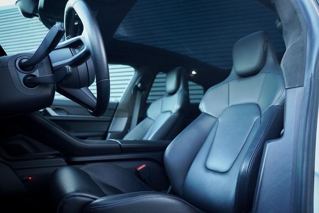 Porsche Taycan Turbo 93 kWh / 4Wiel Sturing / Pano / Passeng, Auto's, Zwart, Verwarming stoelen achter, Vierwielaandrijving, Sedan