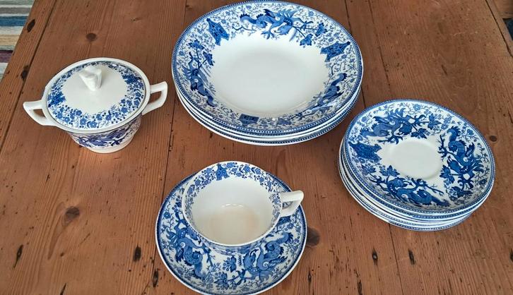 Collectie servies van Boch La Louvière., Antiek en Kunst, Antiek | Keramiek en Aardewerk, Ophalen