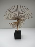 Gouden decoratie metalen stekel waaier, Huis en Inrichting, Woonaccessoires | Overige, Verzenden, Zo goed als nieuw