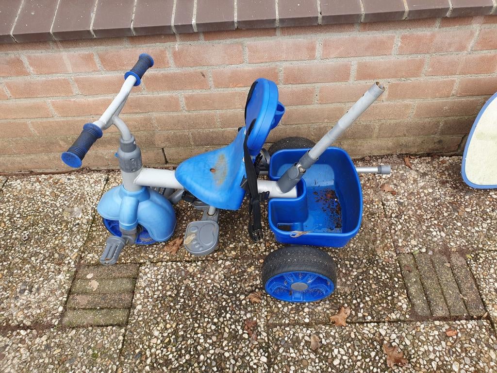 Driewieler fiets met duwstang, Fietsen en Brommers, Fietsen | Kinderfietsjes, Ophalen, Gebruikt, Minder dan 16 inch
