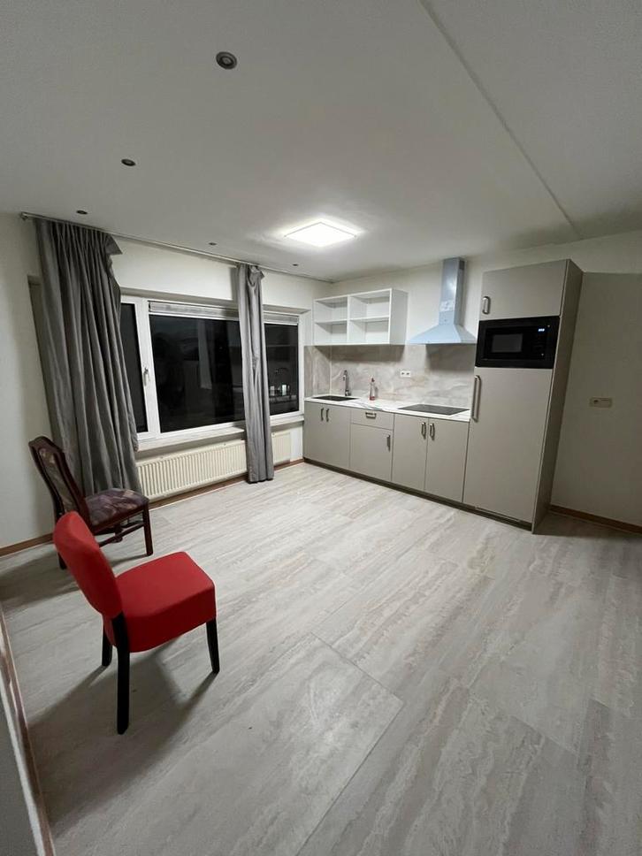 Appartement te huur in Den Bosch, Huizen en Kamers, Kamers te huur