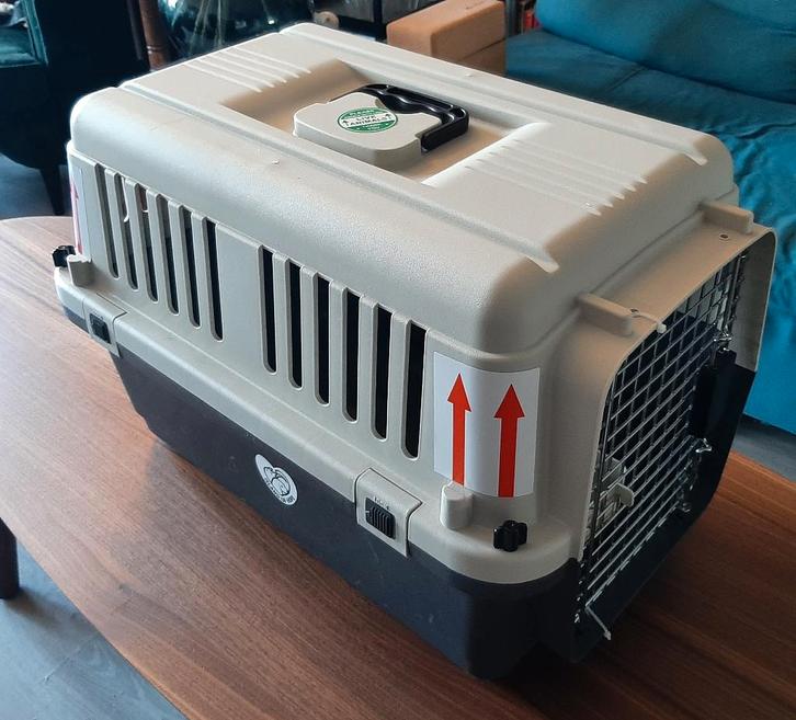 Airline Approved Dierenkooien L60 & L70 – IATA compliant, Dieren en Toebehoren, Transportboxen, Zo goed als nieuw, Ophalen