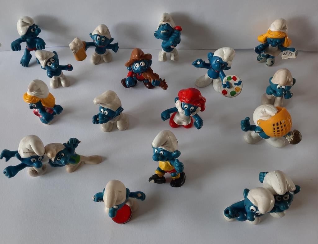 18 smurfen incompleet, Verzamelen, Ophalen of Verzenden, Zo goed als nieuw, Verschillende Smurfen