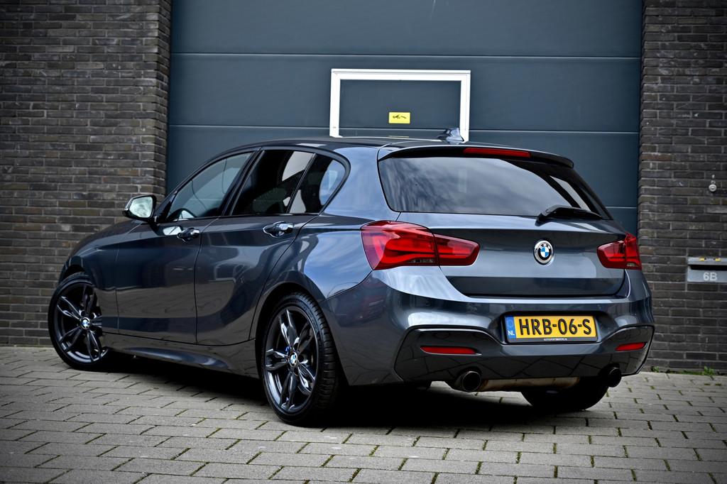 BMW 1-serie M140i xDrive 480PK | Mineral Grau | Akrapovic |, Gebruikt, Alcantara, 14 km/l, Bedrijf