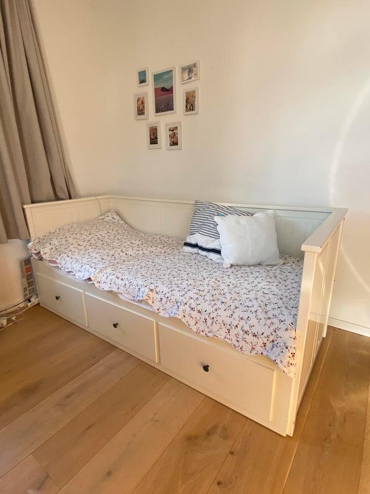 Uitschuifbed Hemnes Ikea, Huis en Inrichting, Slaapkamer | Bedden, Gebruikt, Eenpersoons, 80 cm, Hout, Wit, Ophalen