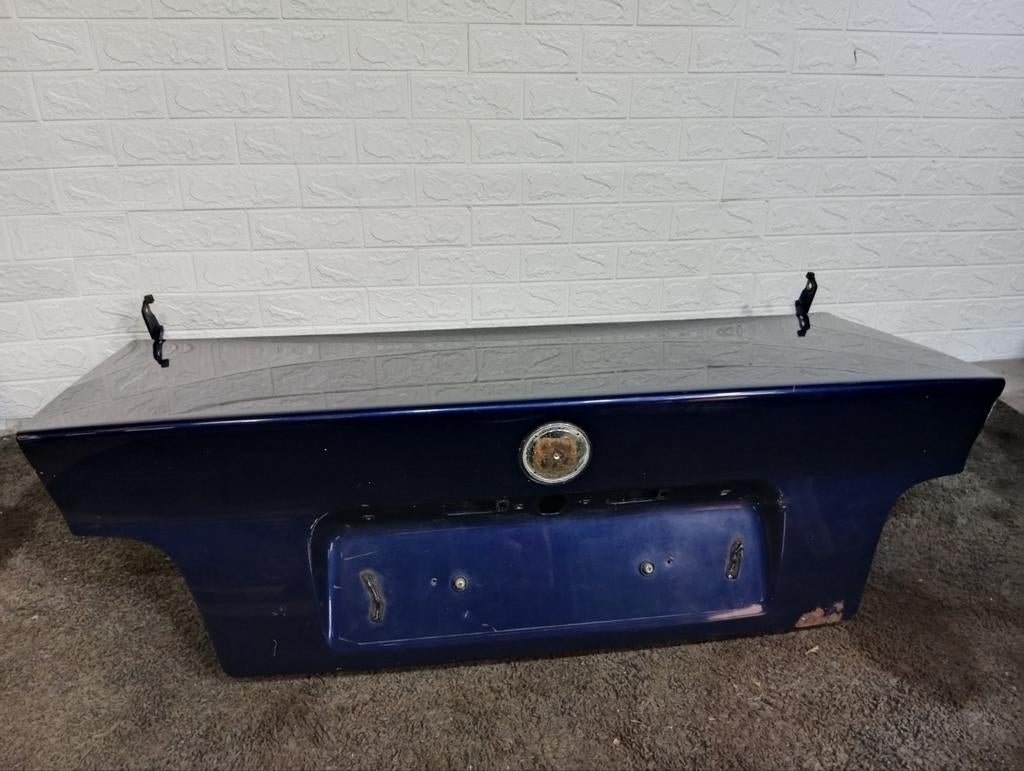 BMW E36 Coupé Achterklep Kofferklep met klep bekleding veren, Auto-onderdelen, Ophalen, Gebruikt, Achterklep, Achter
