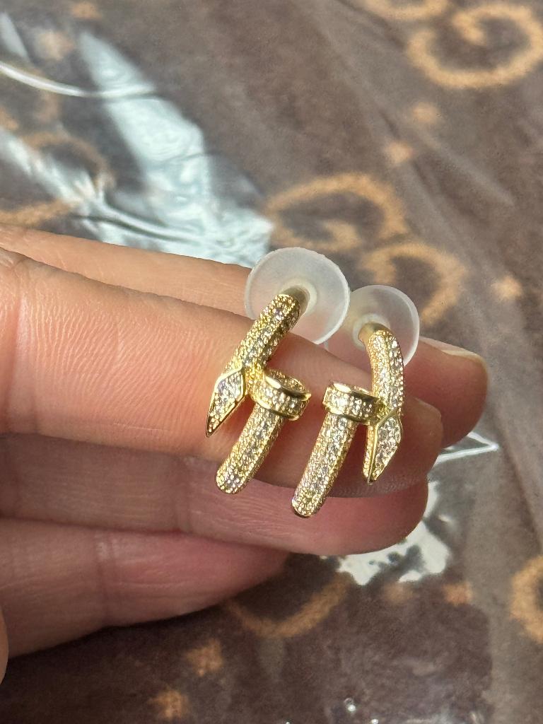 Oorbel, Met strass, Nieuw, Ophalen of Verzenden, Knopjes of Stekers