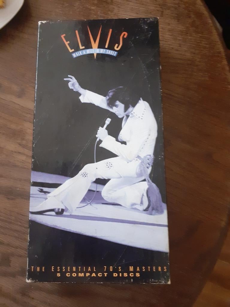 Box met vijf Elvis Presley CD's, Alle leeftijden, Ophalen of Verzenden, Gebruikt