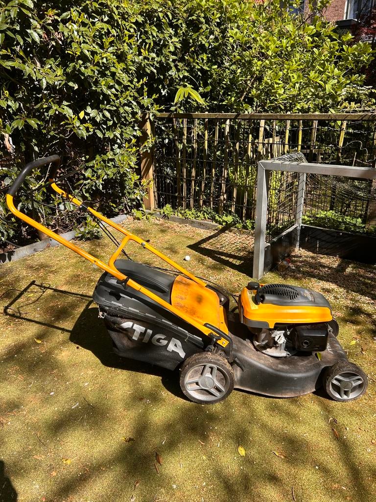 Stiga Combi 48 S H Benzine Grasmaaier Honda Motor, Tuin en Terras, Grasmaaiers, Ophalen, Cirkelmaaier, Gebruikt, Mulchfunctie