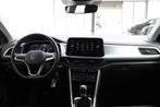 Volkswagen T-Roc 1.0 TSI 110pk Life | Stoelverwarming | Clim, Auto's, Volkswagen, Voorwielaandrijving, Stof, Gebruikt, Met garantie (alle)