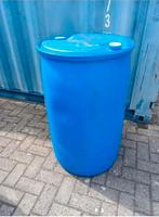Kunststof 200 liter vat, Tuin en Terras, Regentonnen, 150 liter of meer, Ophalen, Gebruikt, Kunststof