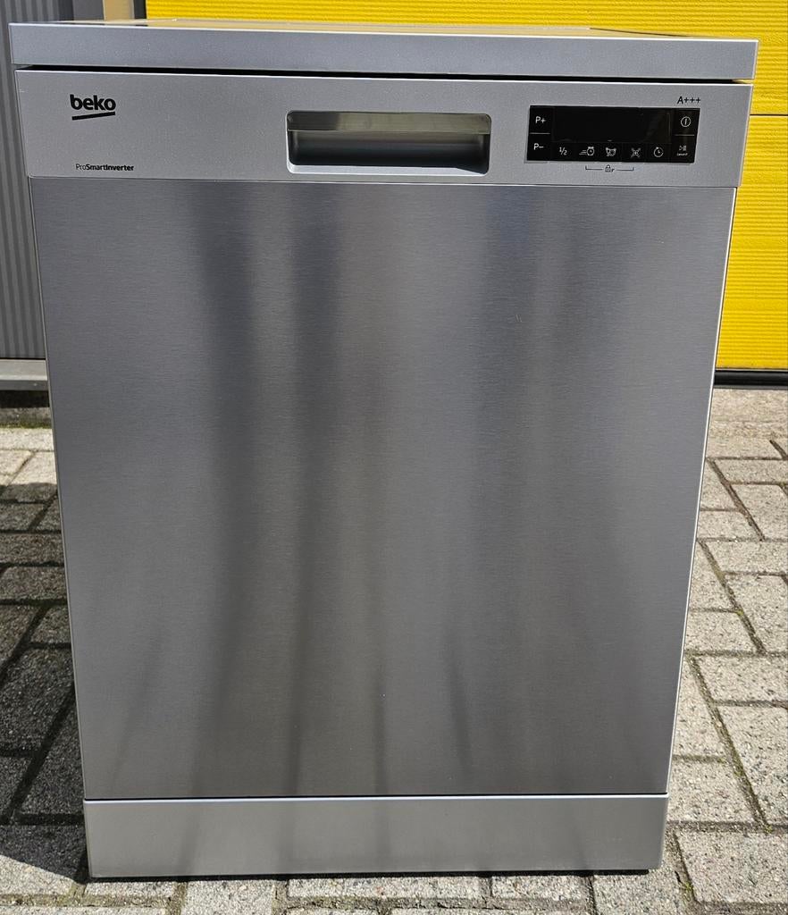 Zeer nette vaatwasser Beko
DFN28430X RVS (vrijstaand) A+++, Ophalen of Verzenden, Zo goed als nieuw, 85 tot 90 cm