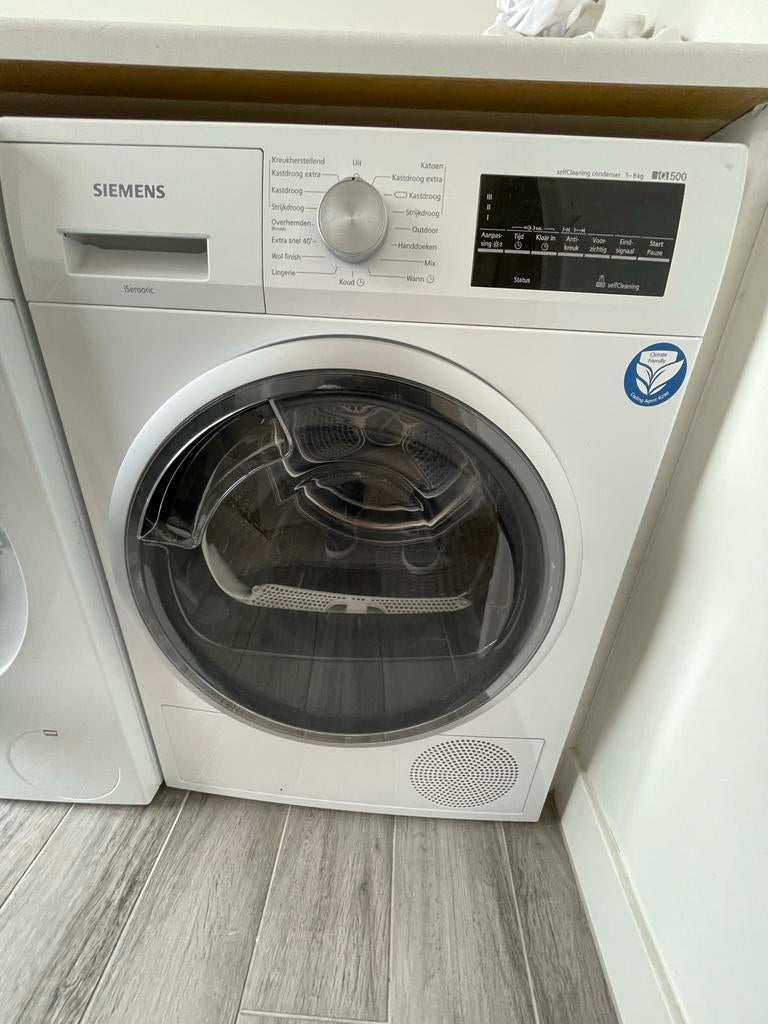 Siemens iQ500 warmtepompdroger - Energiezuinig en stil, Witgoed en Apparatuur, Wasdrogers, Gebruikt, Condens, Voorlader, 8 tot 10 kg