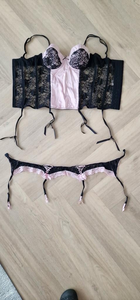 Korset body, Ophalen of Verzenden, Nieuw, Overige merken