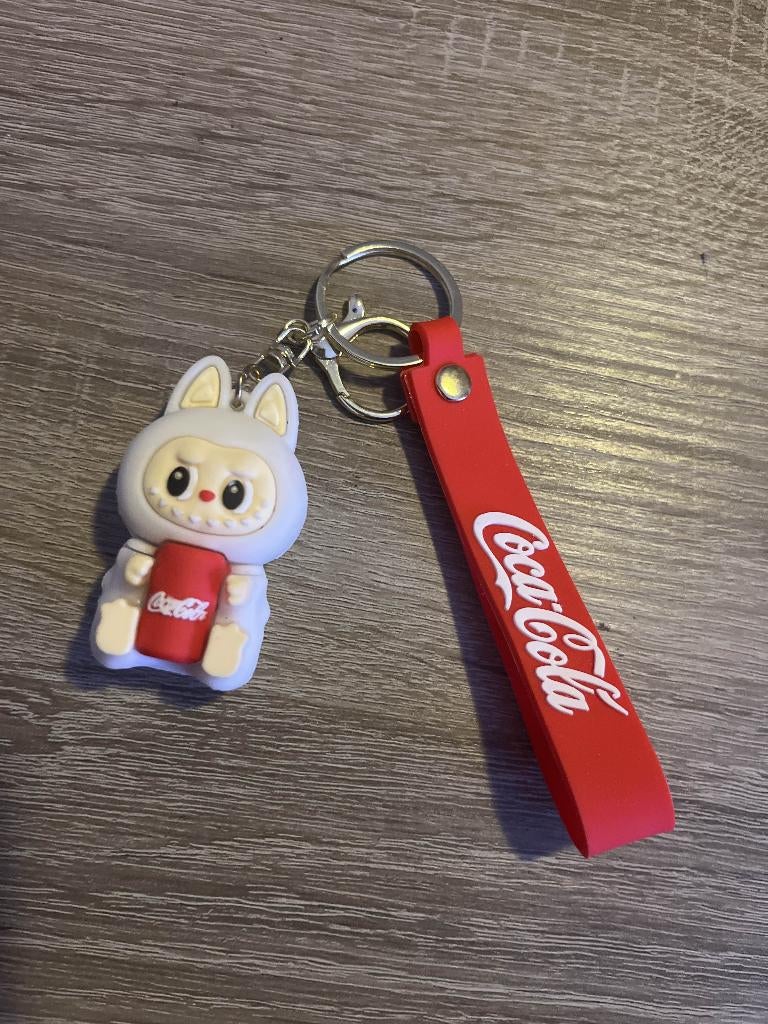 Labubu Coca Cola Sleutelhanger, Verzamelen, Sleutelhangers, Ophalen of Verzenden, Nieuw, Merk